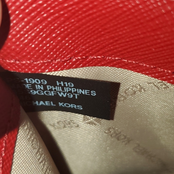 MK Red Heart Scarlet Double Zip Wallet Leather W. - Picture 8 of 12